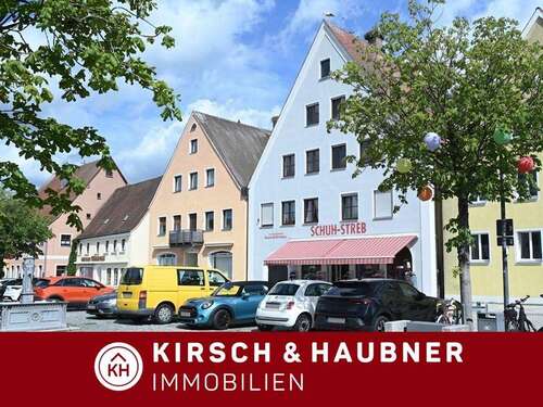 Foto - Wohnung zum Mieten in Freystadt 850,00 € 180 m²