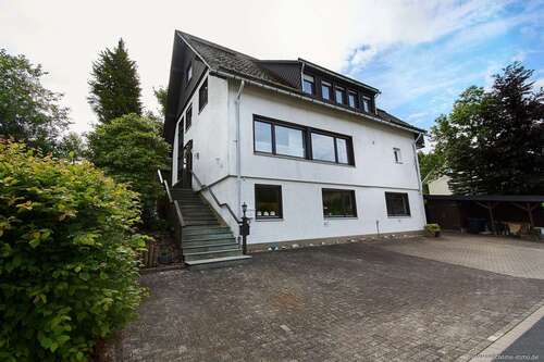 Foto - Haus zum Kaufen in Winterberg Silbach 429.000,00 € 315.84 m²
