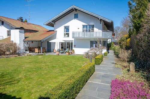 Foto - Haus zum Kaufen in Oberhaching 2.190.000,00 € 202.05 m²