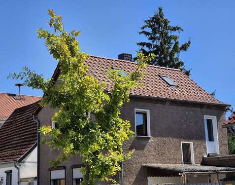 Foto - Haus zum Kaufen in Wallhausen 29.000,00 € 150 m²