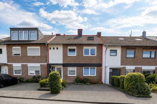Foto - Haus zum Kaufen in Neuss Uedesheim 360.000,00 € 130.2 m²