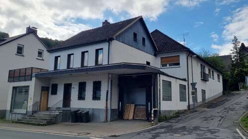 Foto - Haus zum Kaufen in Altena Altroggenrahmede 249.000,00 € 305 m²