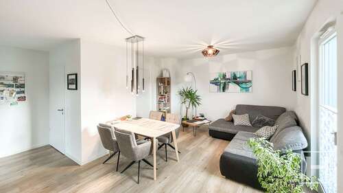 Foto - Wohnung zum Mieten in Kaltenkirchen 998,00 € 92.01 m²