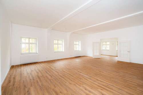 Foto - Wohnung zum Mieten in Dresden 2.700,00 € 215.6 m²