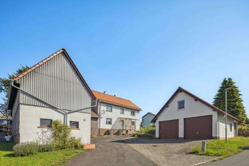 Foto - Haus zum Kaufen in Grebenhain 269.000,00 € 155.61 m²