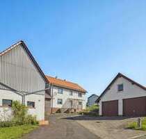 Haus zum Kaufen in Grebenhain 269.000,00 € 155.61 m²