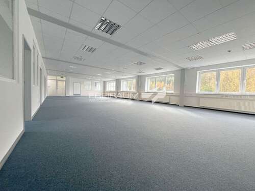 Foto - Büro in Wilnsdorf 6.155,00 € 843 m²