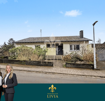 Haus zum Kaufen in Bexbach 350.000,00 € 244 m²