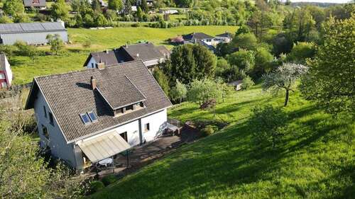 Foto - Haus zum Kaufen in Merzig Mondorf 388.800,00 € 184 m²