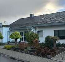 Haus zum Kaufen in Wilnsdorf 598.000,00 € 303 m²