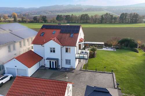 Foto - Haus zum Kaufen in Wehrheim 2.330.000,00 € 383 m²