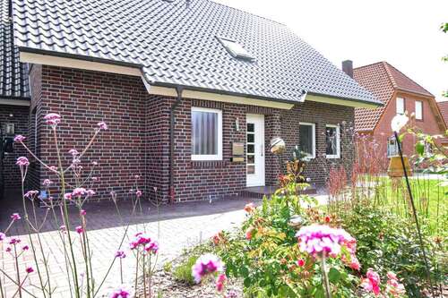 Foto - Haus zum Kaufen in Ostrhauderfehn 399.000,00 € 185.29 m²