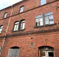 Halle in Reichenbach im Vogtland 349.000,00 € 2000 m²