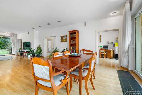 Foto - Haus zum Kaufen in Bergisch Gladbach 890.000,00 € 316.13 m²