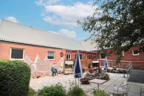 Foto - Haus zum Kaufen in Tröndel 670.000,00 € 310.99 m²