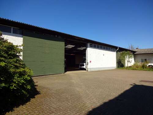 Foto - Halle in Bergen 669.000,00 € 895 m²