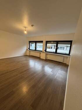 Foto - Wohnung zum Mieten in Duisburg 340,00 € 38 m²