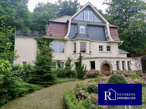 Foto - Haus zum Kaufen in Barsinghausen 1.990.000,00 € 370 m²