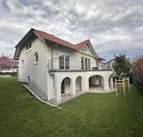 Haus zum Kaufen in Baden-Baden Ebersteinburg 995.000,00 € 217 m² - Baden-Baden / Ebersteinburg