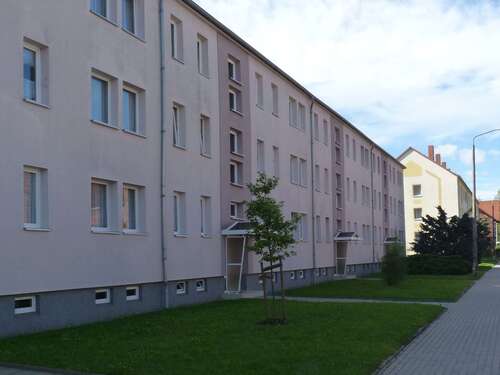 Foto - Wohnung zum Mieten in Stadtilm 334,51 € 49.12 m²