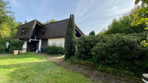 Foto - Haus zum Kaufen in Burgwedel 621.500,00 € 301.21 m²