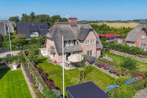 Foto - Haus zum Kaufen in Wenningstedt 1.980.000,00 € 124 m²