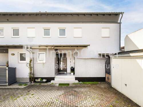 Foto - Haus zum Kaufen in Oberhausen-Rheinhausen 469.000,00 € 130.16 m²