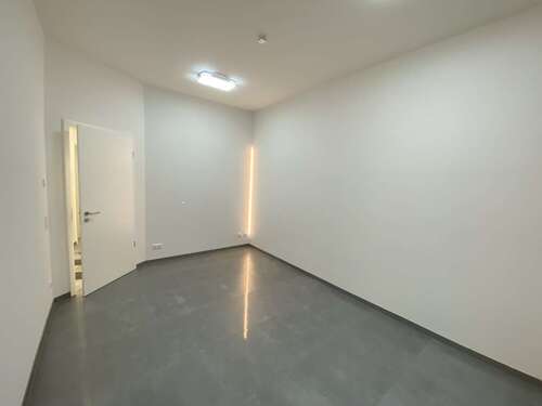 Foto - Wohnung zum Mieten in Neu-Ulm 415,00 € 25 m²