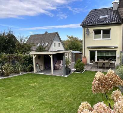 Foto - Haus zum Kaufen in Brilon 355.000,00 € 151 m²