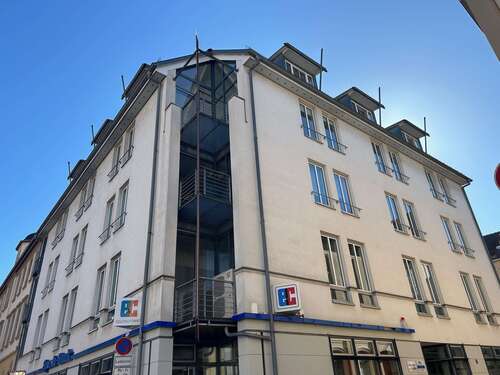 Foto - Wohnung zum Mieten in Weißenfels 800,00 € 109 m²