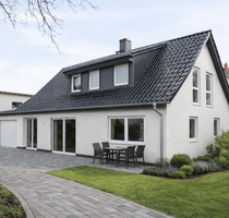 Haus zum Kaufen in Altefähr 269.000,00 € 140.22 m²