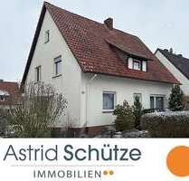 Haus zum Kaufen in Halle 275.000,00 € 109.33 m²