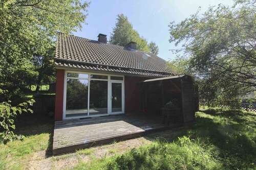 Foto - Haus zum Kaufen in Holzminden 160.000,00 € 114 m²