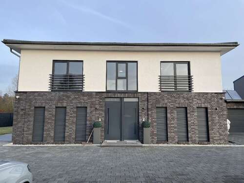 Foto - Büro in Celle-Wietzenbruch 1.350,00 € 135 m²