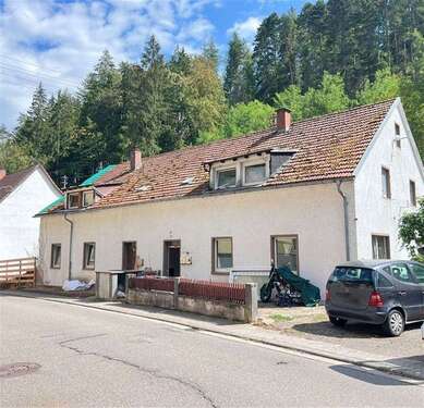 Foto - Haus zum Kaufen in Elmstein 120.000,00 € 344 m²