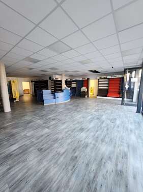 Foto - Einzelhandel in Ofterdingen 1.775,90 € 106.95 m²