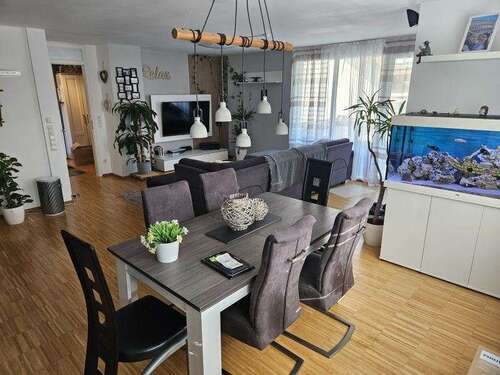 Foto - Wohnung zum Mieten in Filderstadt 1.300,00 € 100 m²