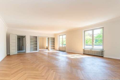 Foto - Wohnung zum Mieten in Kiel 3.450,00 € 229 m²