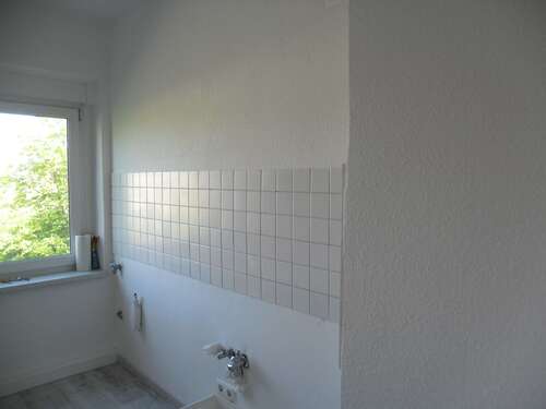 Foto - Wohnung zum Mieten in Bitterfeld 315,32 € 48.51 m²