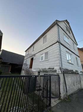 Foto - Haus zum Kaufen in Büdingen-Eckartshausen 180.000,00 € 130 m²
