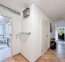 Haus zum Kaufen in Stockstadt am Rhein 799.000,00 € 320 m²