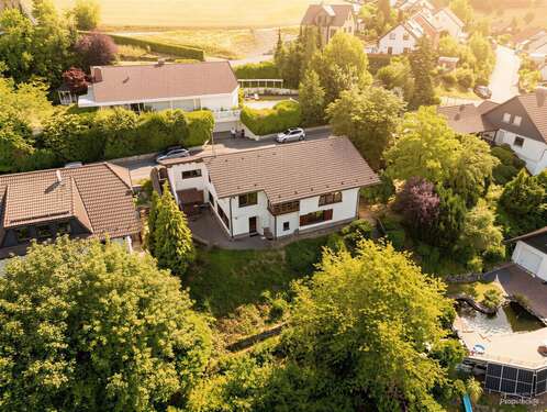 Foto - Haus zum Kaufen in Hilchenbach 349.000,00 € 159 m²