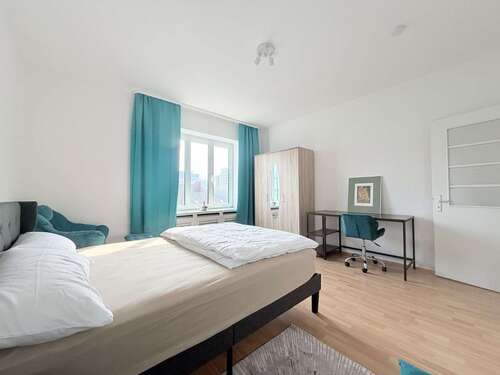 Foto - WG-Zimmer in Düsseldorf 850,00 € 94 m²