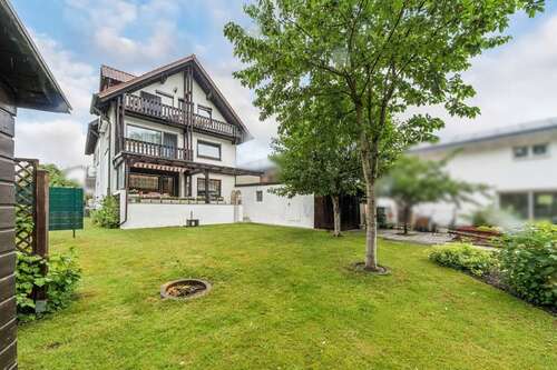 Foto - Haus zum Kaufen in Freising 1.190.000,00 € 281 m²