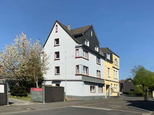 Foto - Haus zum Kaufen in Solingen 495.000,00 € 280 m²