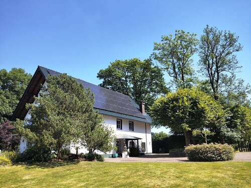 Foto - Haus zum Kaufen in Herscheid 740.000,00 € 222 m²