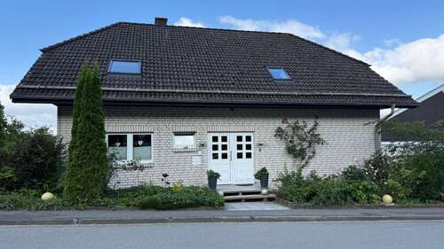 Foto - Haus zum Kaufen in Lamspringe 439.000,00 € 272 m²