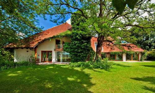 Foto - Haus zum Kaufen in Westheim 1.900.000,00 € 518 m²