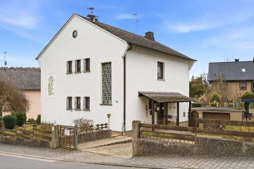 Foto - Haus zum Kaufen in Schiesheim 215.000,00 € 129 m²