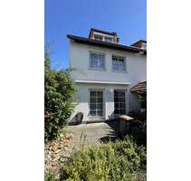 Haus zum Kaufen in Hochheim a. Main 510.000,00 € 122 m²